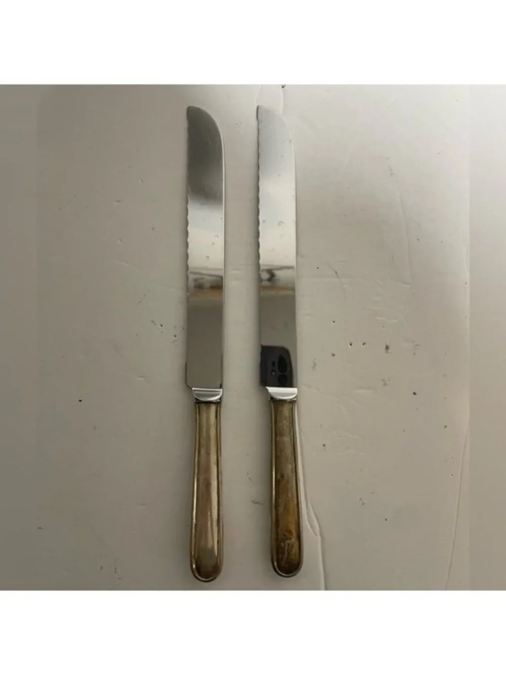 Vintage Calegaro Italy Serrated Bread Knives Set of 2 Silverplate Stainless MCM